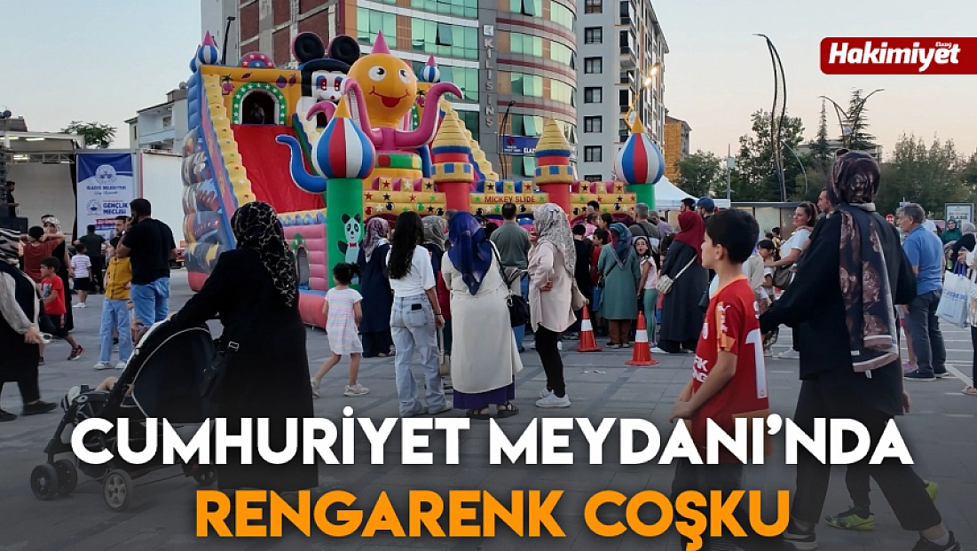 Cumhuriyet Meydanı’nda rengarenk coşku