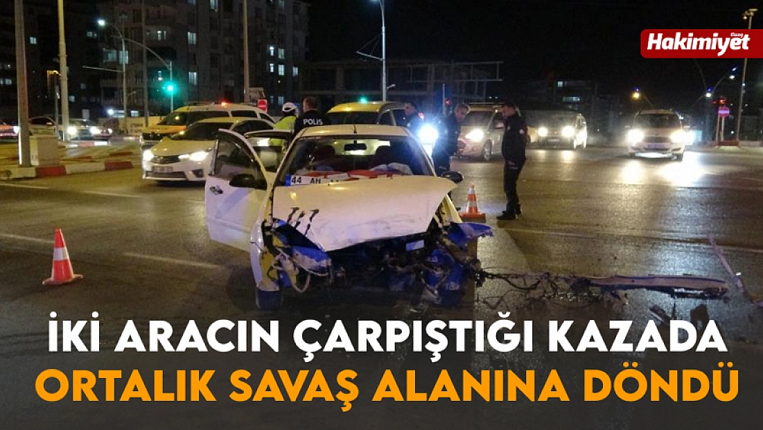 İki aracın çarpıştığı kazada ortalık savaş alanına döndü