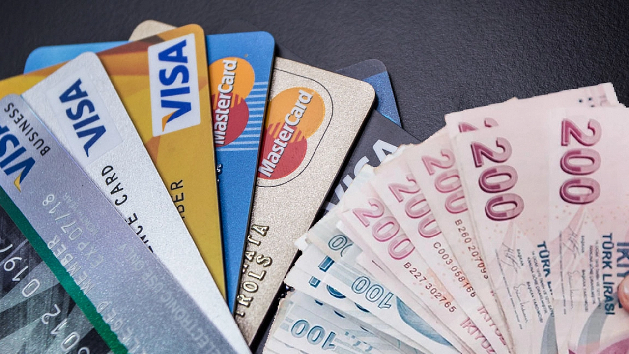 Kredi kartı kullanan herkesi ilgilendiriyor: Limitler baştan düzenlenecek…