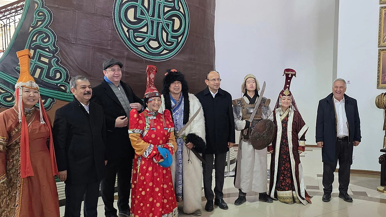 Keleş, Cumhuriyet Bayramı'nı Moğolistan'da kutladı