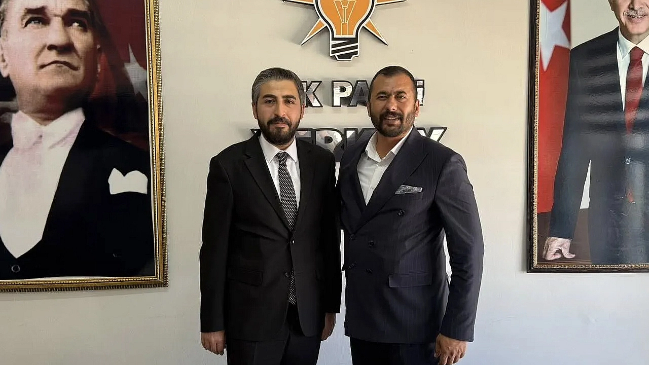 AK Parti İlçe Başkanı görevinden istifa etti!