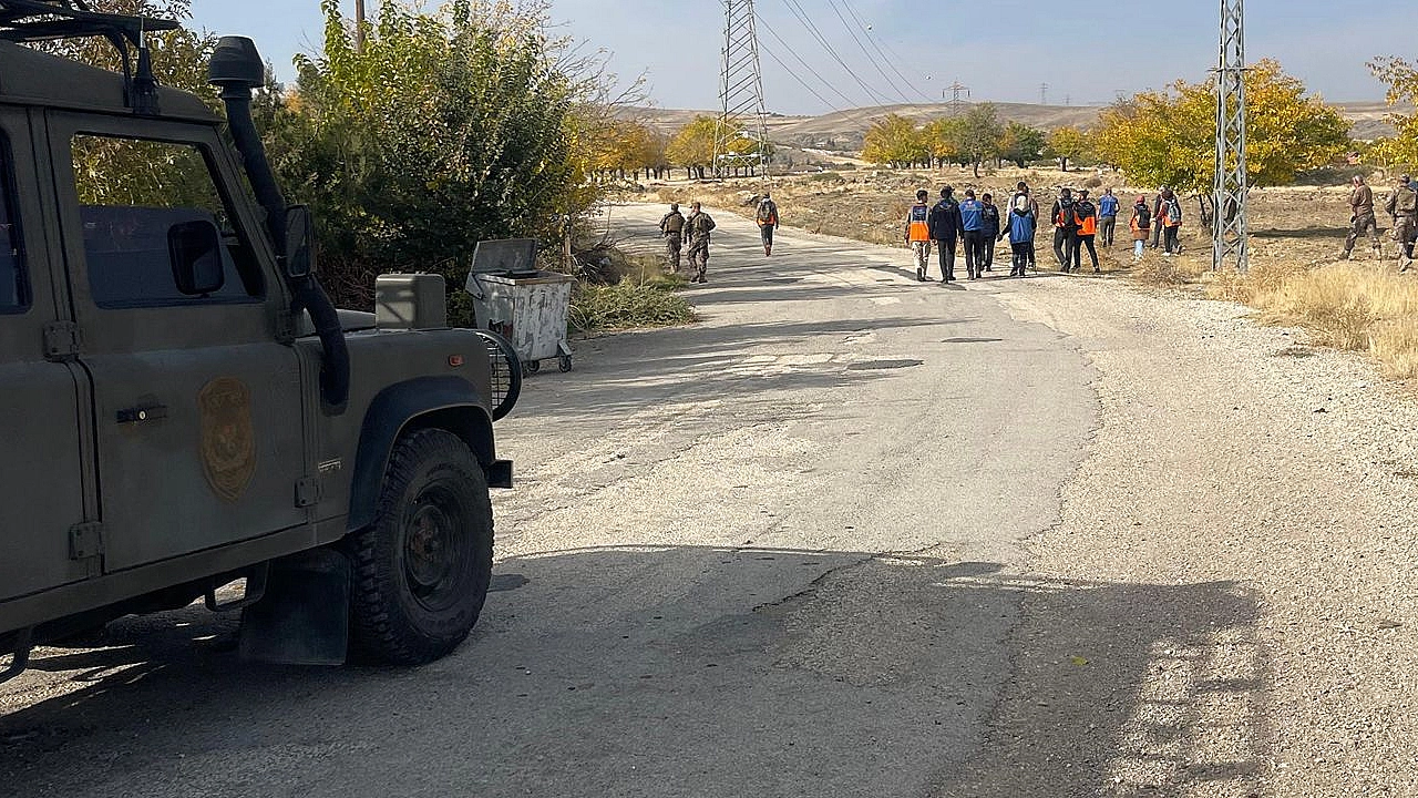 Elazığ'da kaybolan otizmli çocuğun arama çalışmaları sürüyor