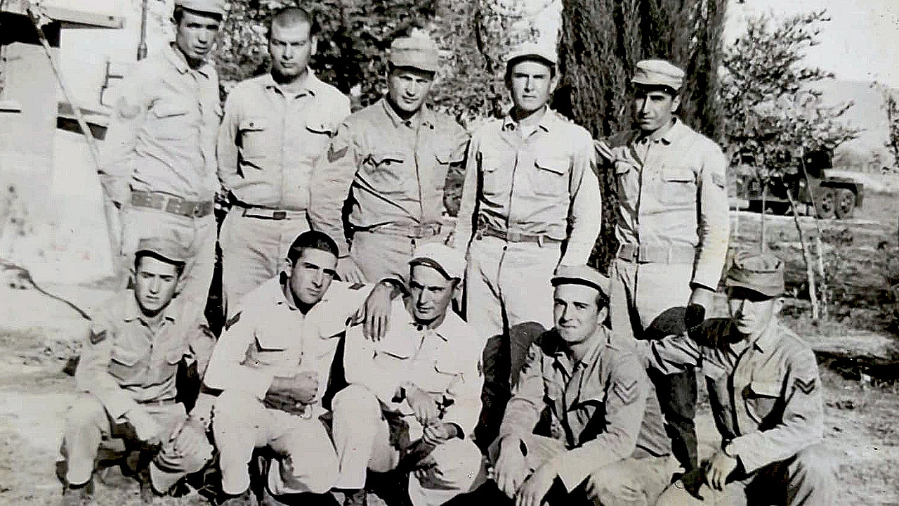 Elazığlı M. Şener bulut, 46 yıl sonra asker arkadaşlarıyla buluştu