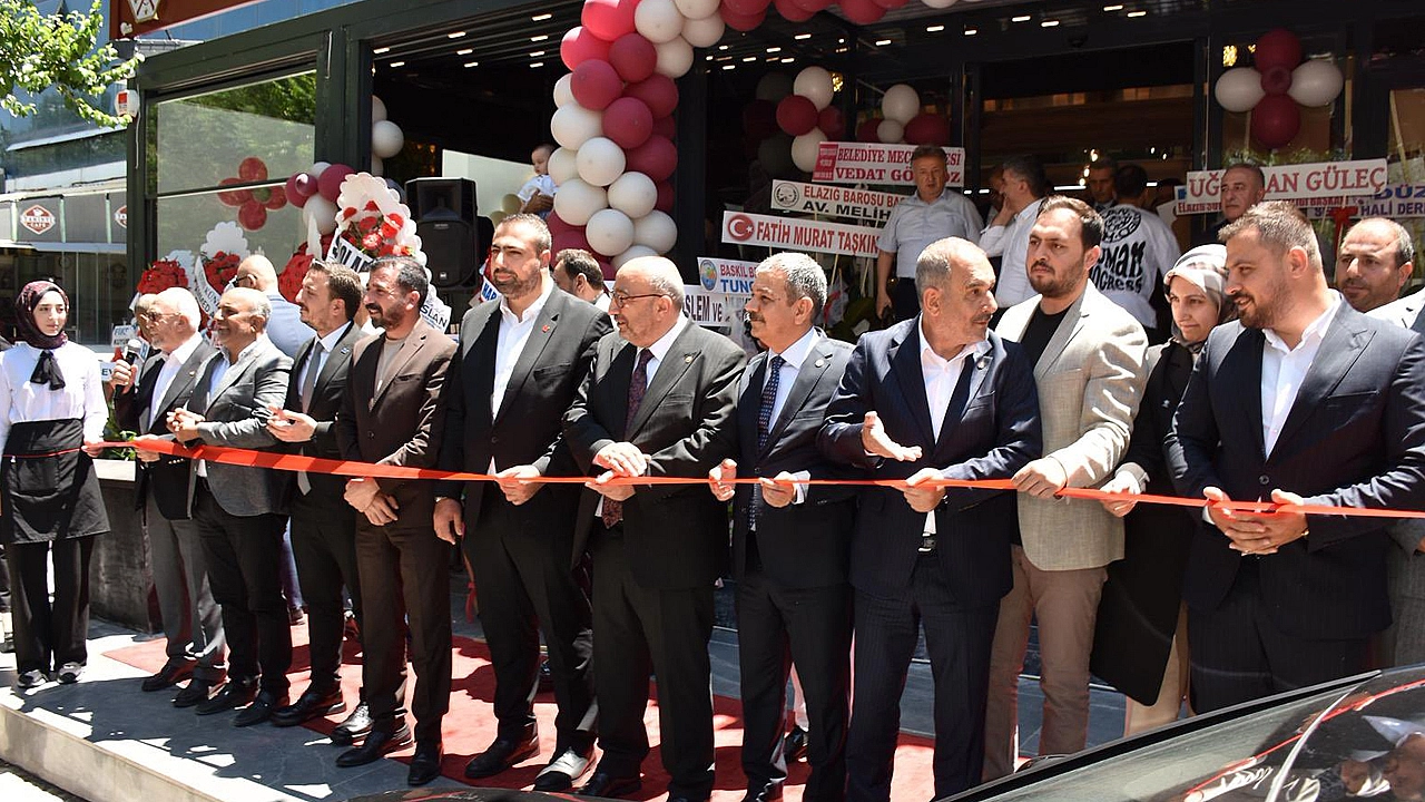 Meşhur Erzurum Cağ Kebabı Elazığ'da hizmete açıldı