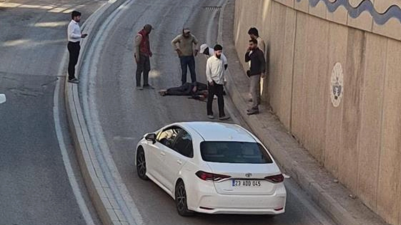 Elazığ'da katlı kavşaktan düşen yaşlı adam yaralandı