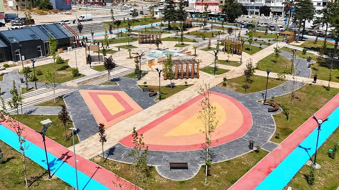 Başkan Şerifoğulları ile değişen ve gelişen Elazığ