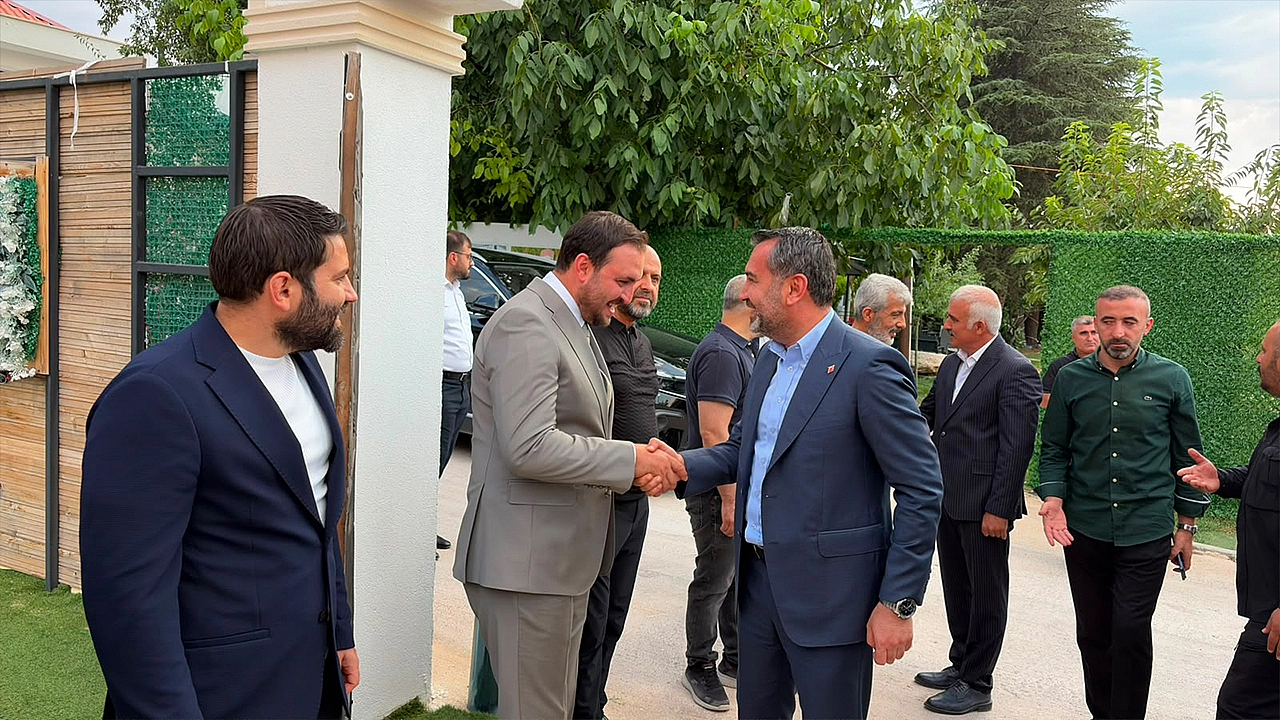 Selmanoğlu: 'Her üyemiz aynı ideale kenetlenmiş yol ve dava arkadaşımızdır'