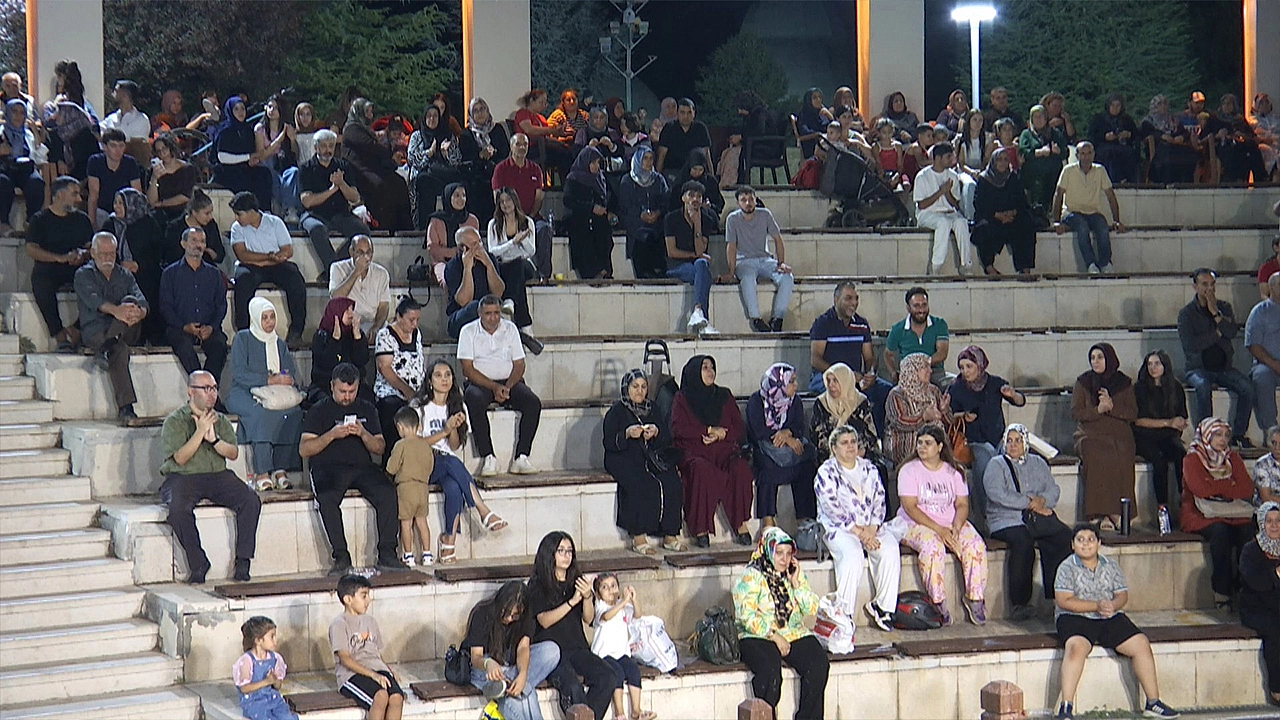 Yaz etkinlikleri binlerce vatandaşı buluşturdu