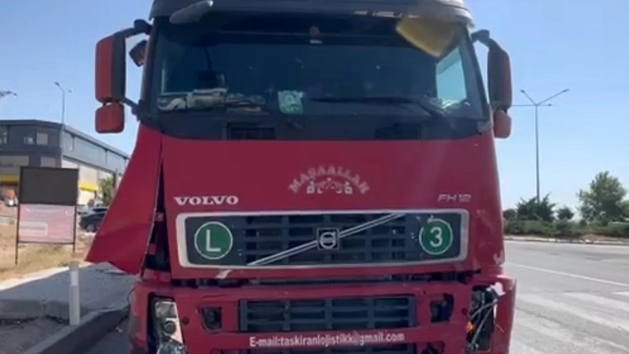 Elazığ'da korkutan kaza! 4 yaralı