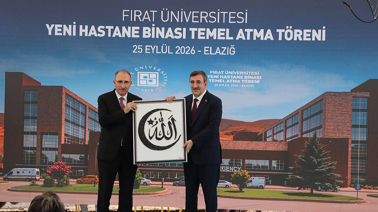 Cevdet Yılmaz: 'Projenin mimarı Rektör Göktaş'tır'