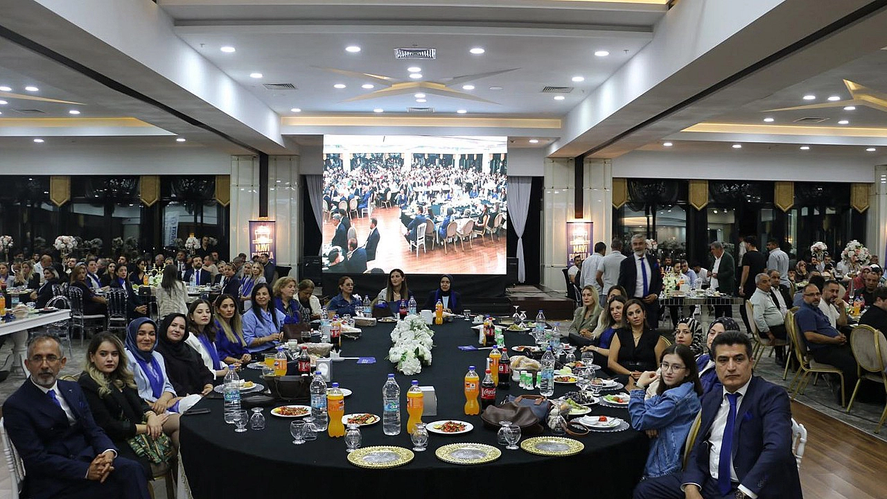 Öner'den aday tanıtım programı