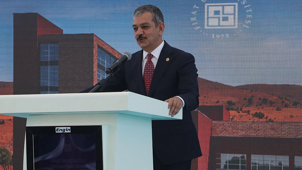Cevdet Yılmaz: 'Projenin mimarı Rektör Göktaş'tır'
