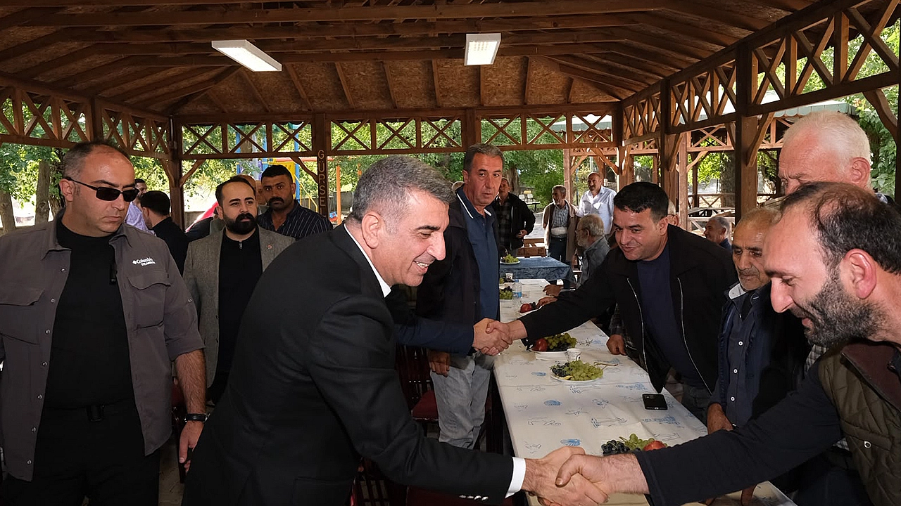 Erol: 'Elazığ üzümü vahşi ticarete kurban oldu'