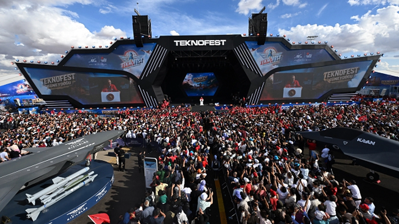 Erdoğan'dan TEKNOFEST'te gelecek vurgusu: 'Türkiye'nin önü açık'