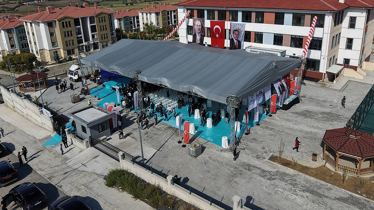 İş insanı Mehmet Çetin'den eğitime okul katkısı