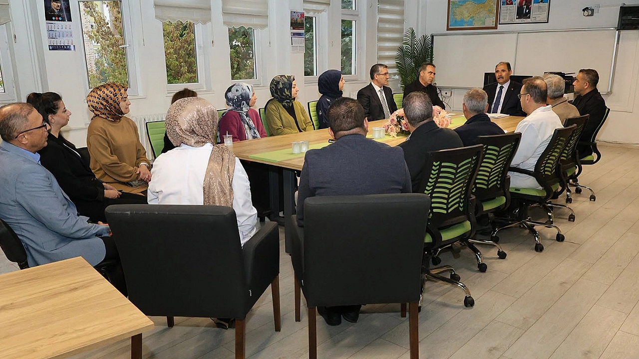 Eğitim kalitesini artırmak için yoğun mesai