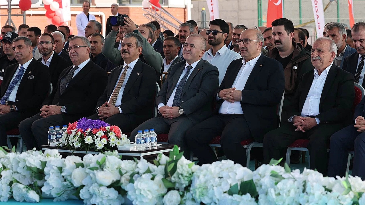İş insanı Mehmet Çetin'den eğitime okul katkısı