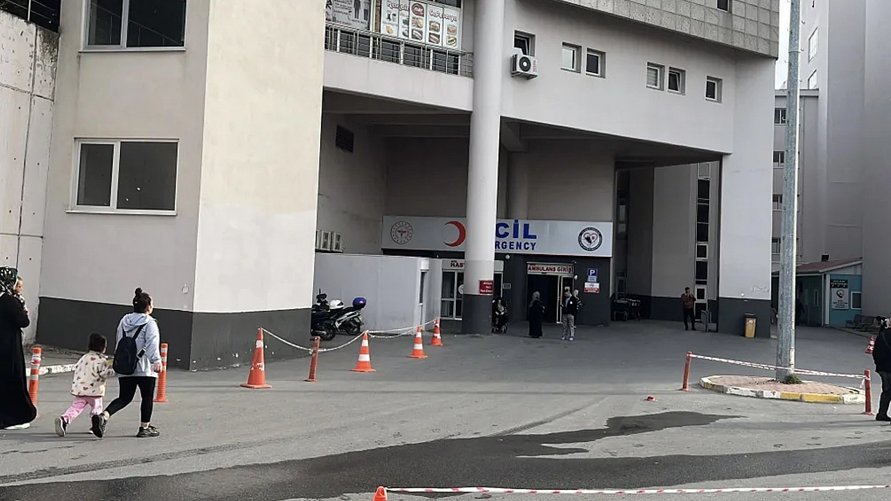 3 ilde zehirlenme vakaları: Onlarca kişi hastanelere başvurdu