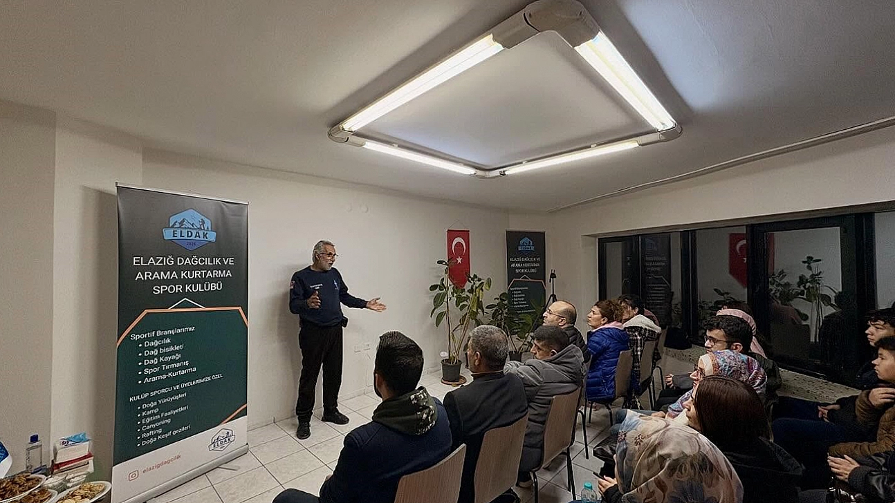 Elazığ'da amatör telsizcilik eğitimi düzenlendi