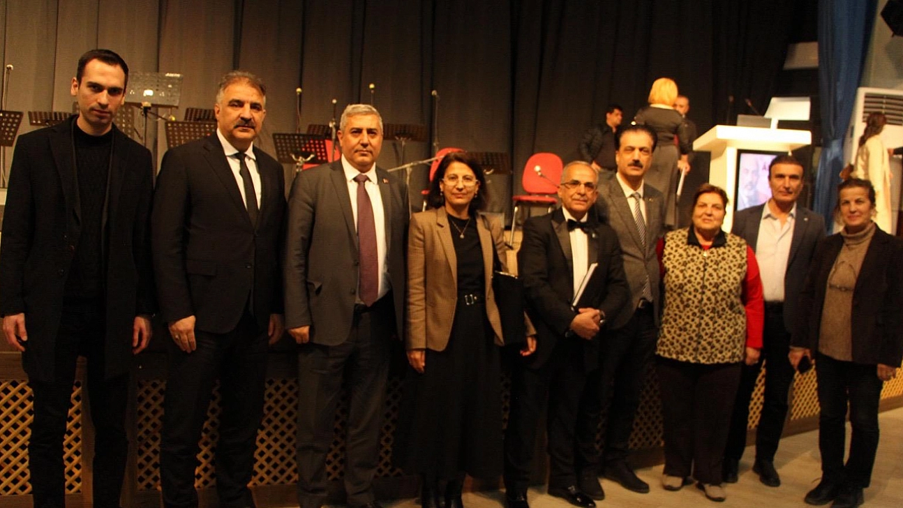 Mehmet Akif'i anlamak