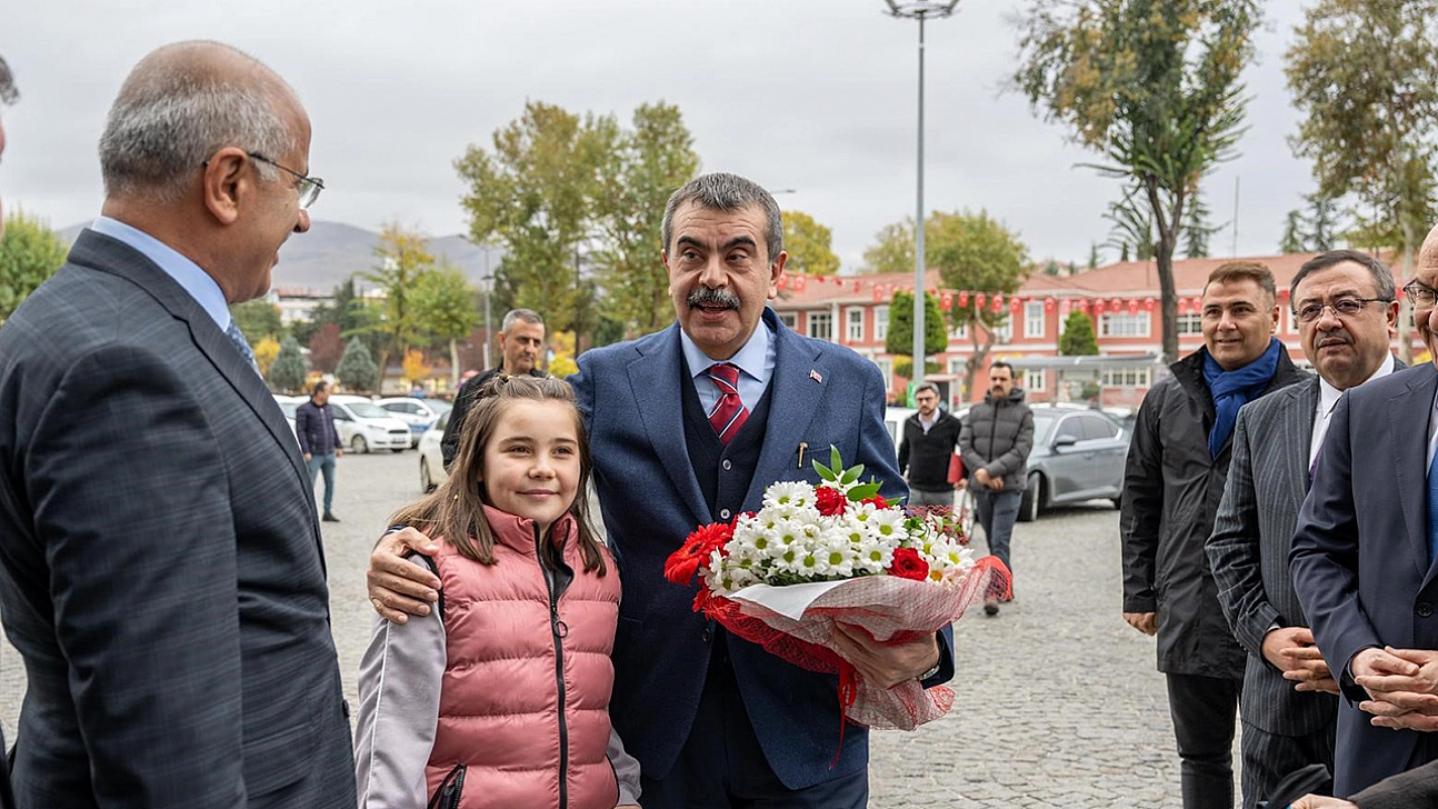 Millî Eğitim Bakanı Yusuf Tekin'den Malatya'da Büyükşehir Belediyesine ziyaret