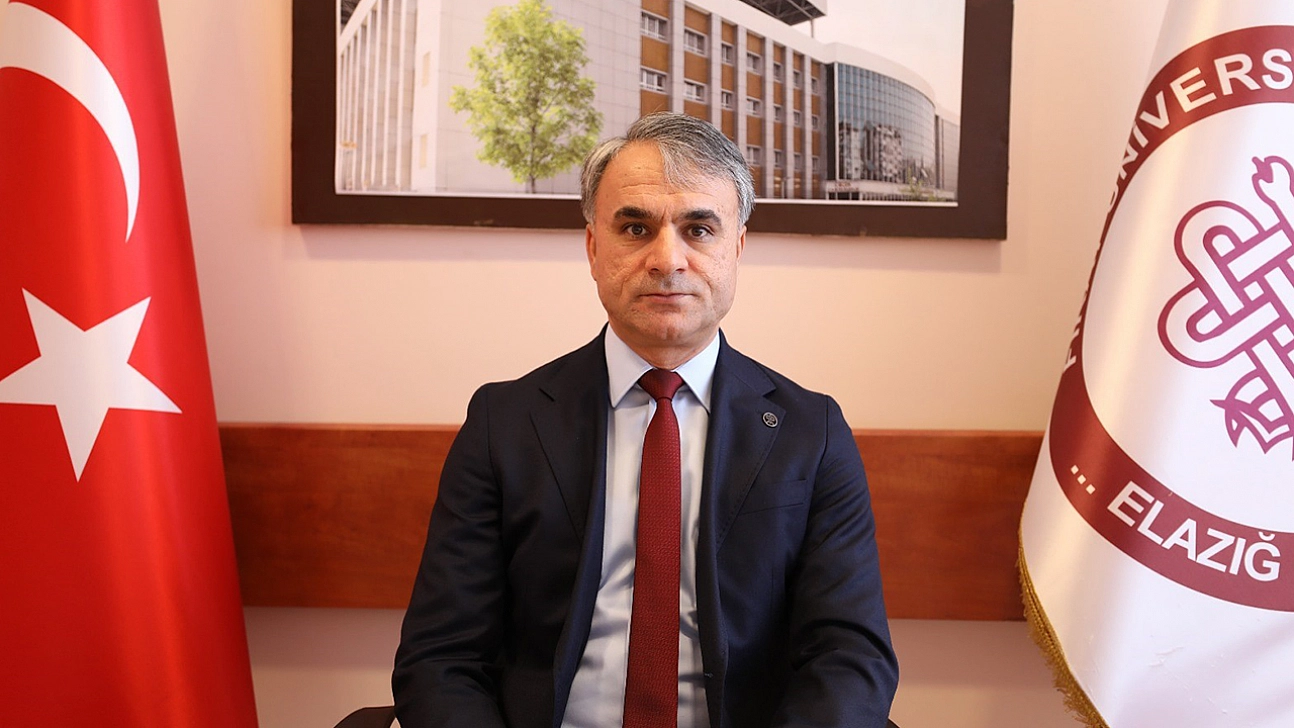 Prof. Dr. Gözel: 'Bilinçsiz antibiyotik kullanımı tedaviden çok zarara yol açıyor'