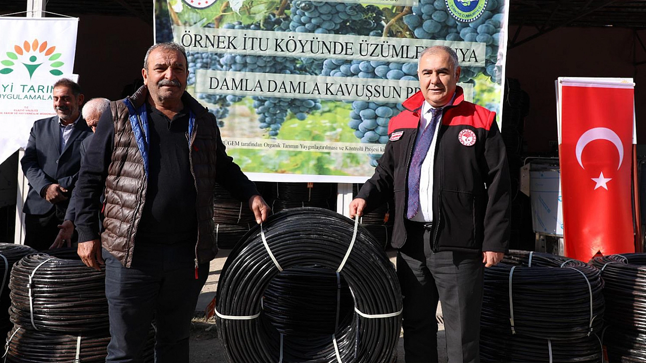 'Üzümler Suya Damla Damla Kavuşsun' Projesiyle Üreticilere Destek