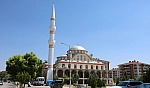 Elazığ'da yıldırımın yıktığı cami minaresi yeniden inşa edildi