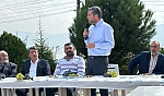 Milletvekili Nazırlı ve Başkan Doğan, Yurtbaşı'nda vatandaşların derdini dinledi