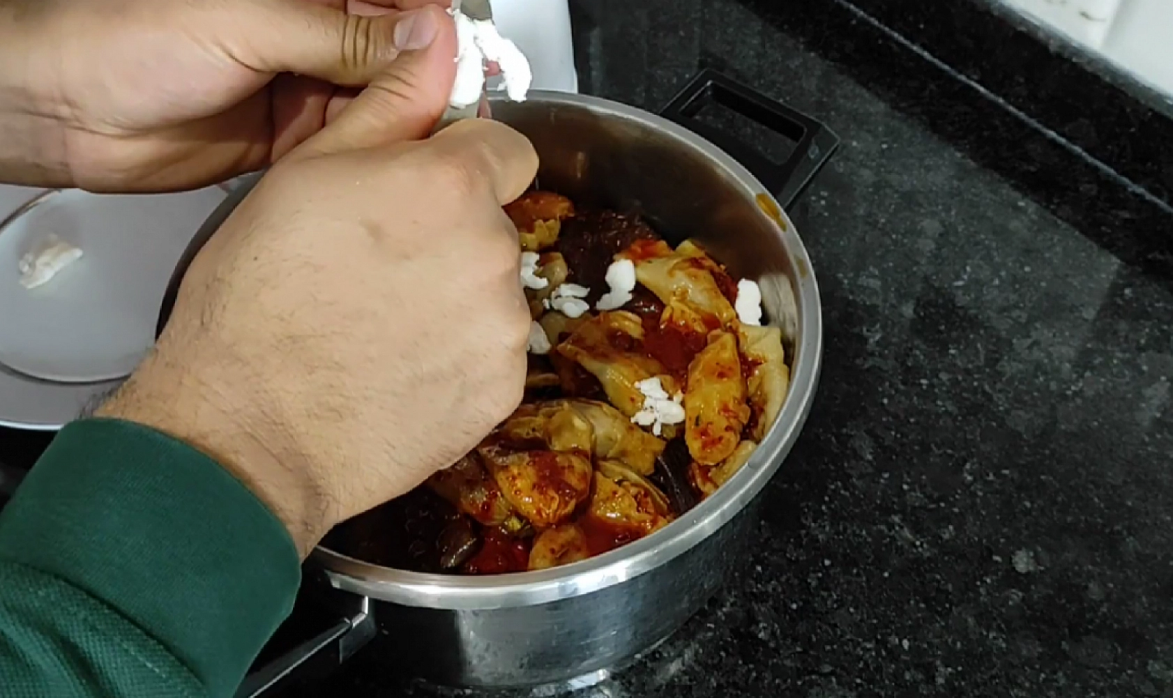 Elazığ'da neredeyse her mutfakta pişer! Tadı damaklarda kalıyor