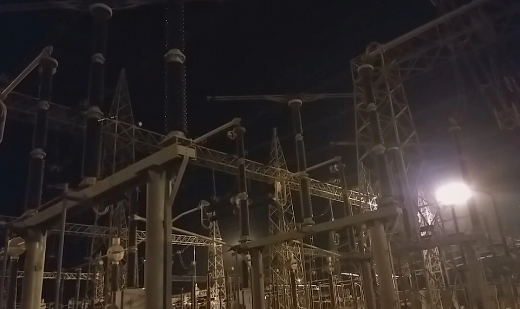 Elazığ adeta karanlığa gömülecek! Bazı mahallelerde 5 saati aşan elektrik kesintileri olacak... İşte o adresler
