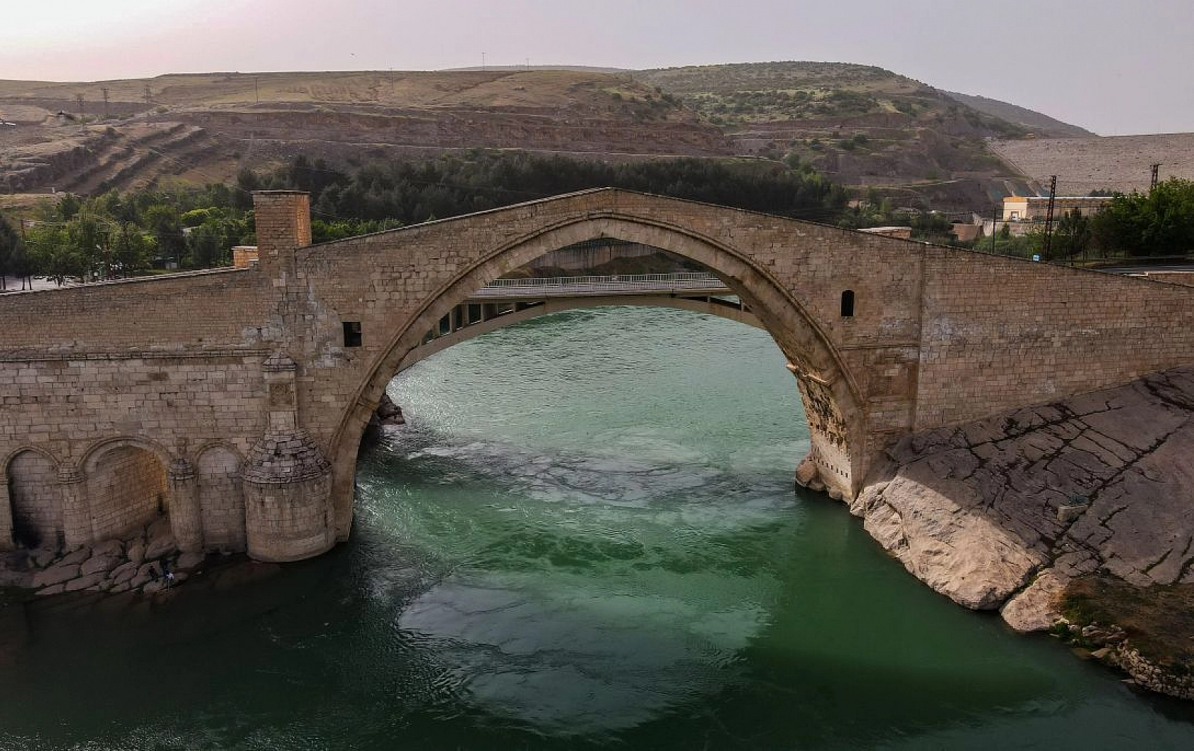 Droncu sınıf öğretmeninin çektiği eşsiz görüntüler hayran bıraktı