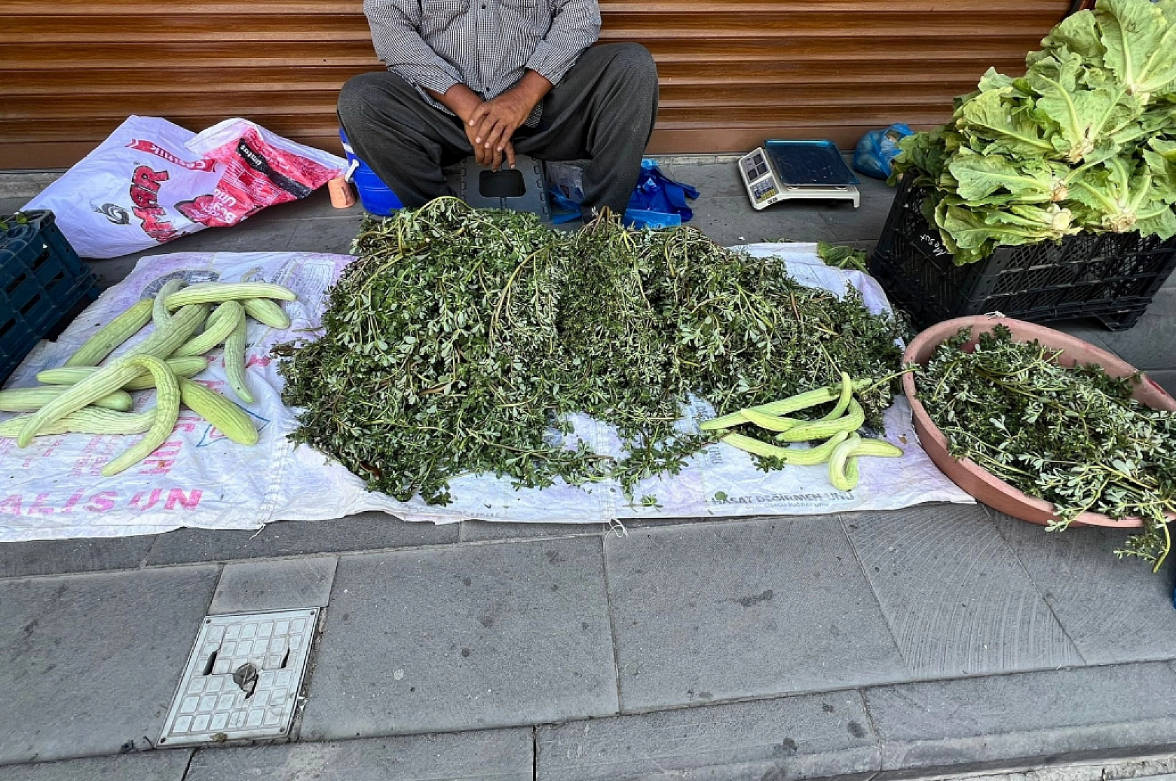 Elazığ'da Yaz Aylarının Sevilen Sebzesi Tezgahlarda Kilogramı 25 Liradan Satılıyor