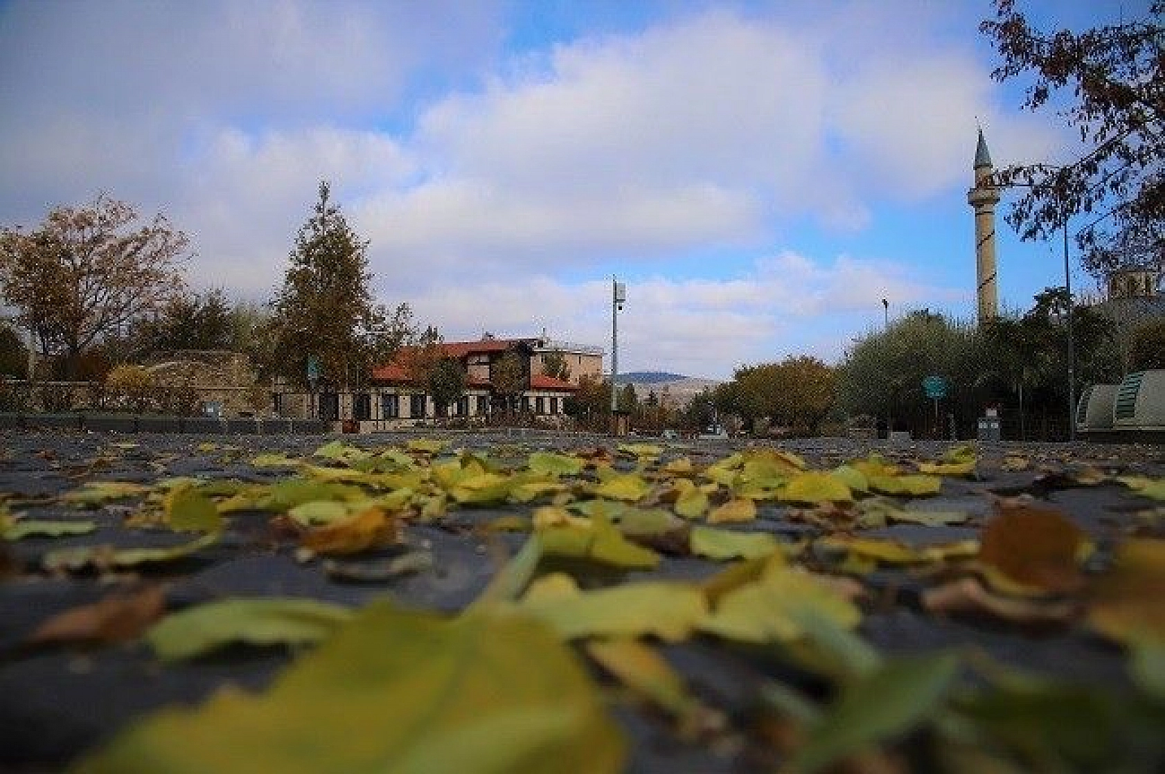 Sessizliğe Bürünen Medeniyetler Beşiği Harput'ta Sonbahar Güzelliği