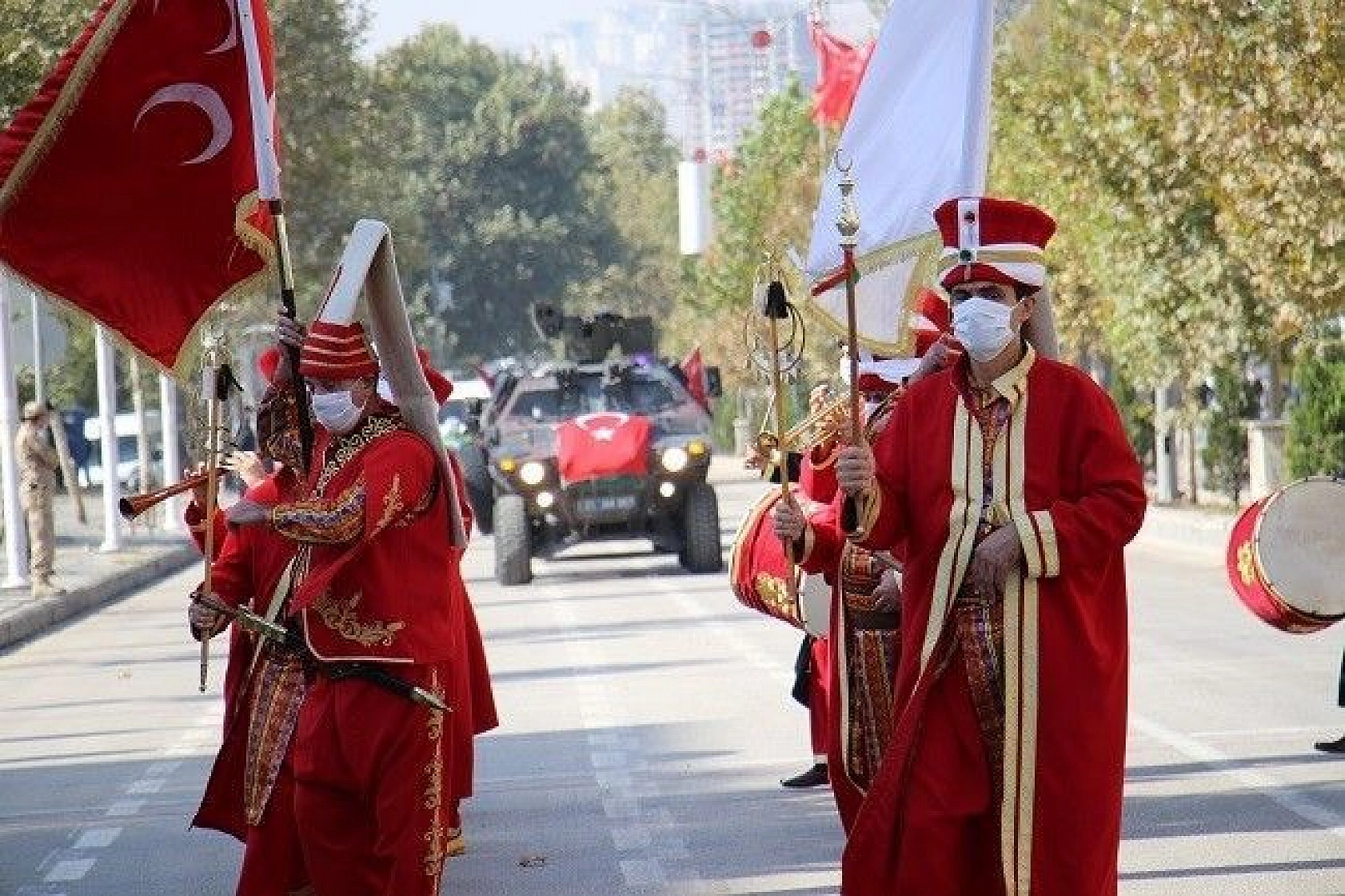 Cumhuriyetin 97. yılı Elazığ'da coşkuyla kutlandı