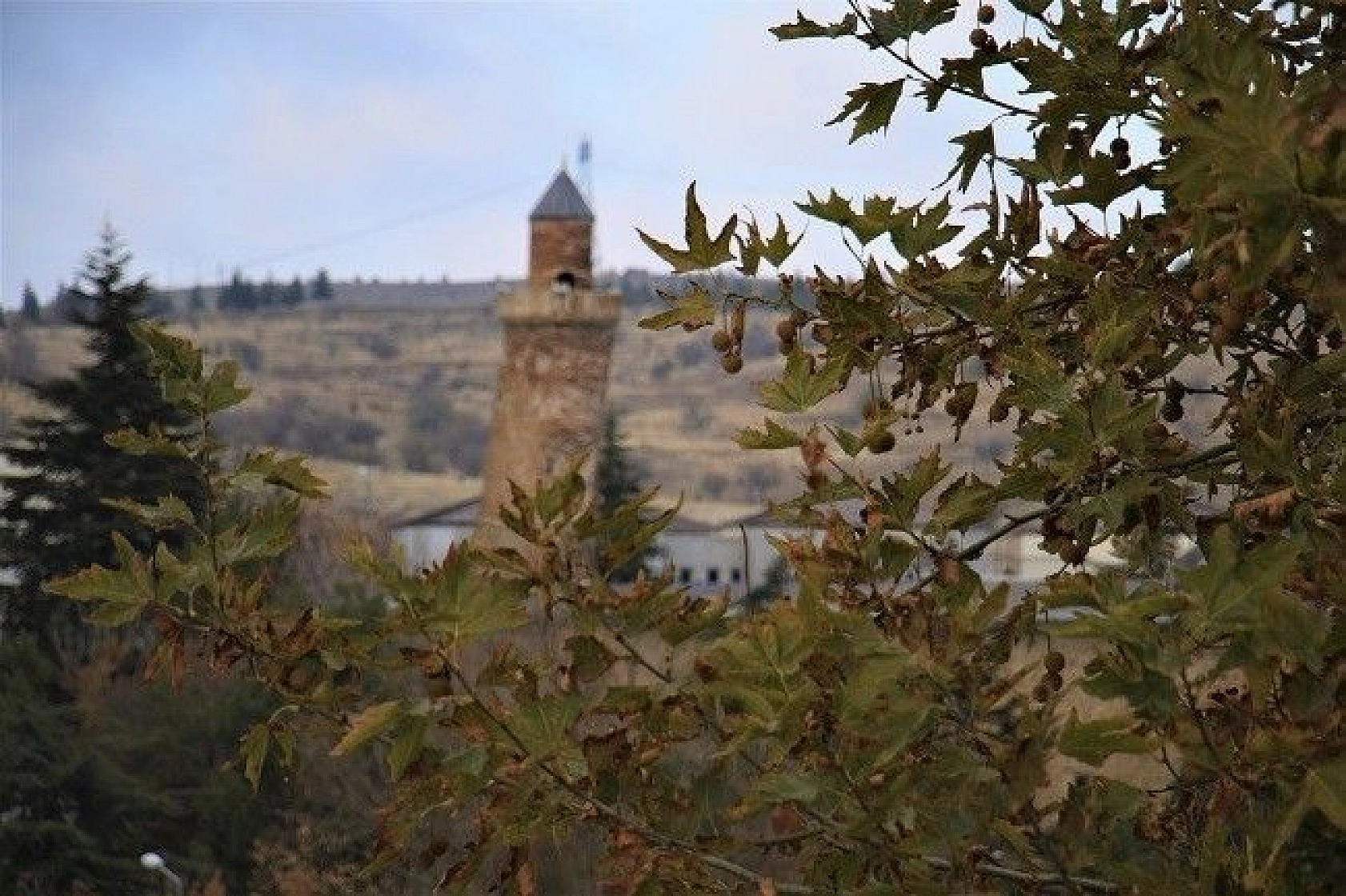 Sessizliğe Bürünen Medeniyetler Beşiği Harput'ta Sonbahar Güzelliği
