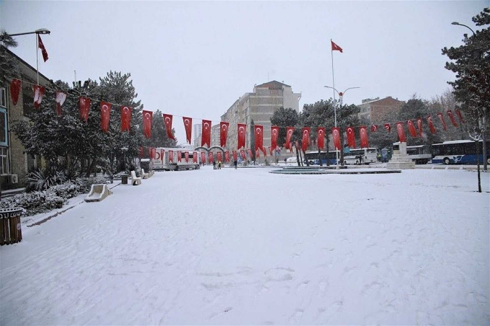 Elazığ'dan kar manzarası