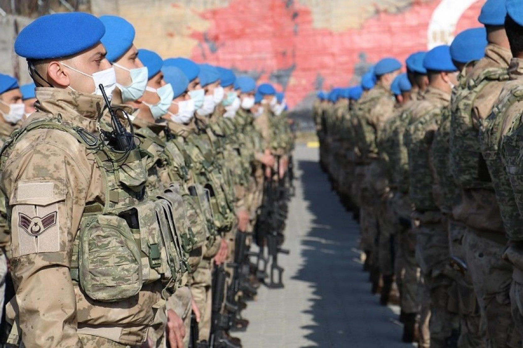 JÖH timleri Elazığ'dan Suriyeye uğurlandı