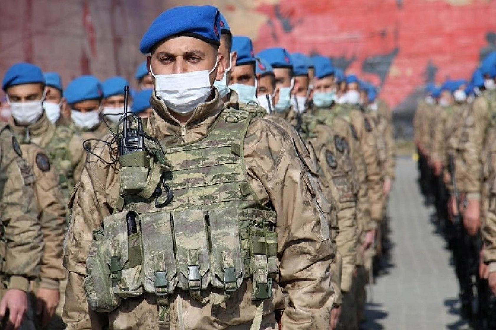 JÖH timleri Elazığ'dan Suriyeye uğurlandı