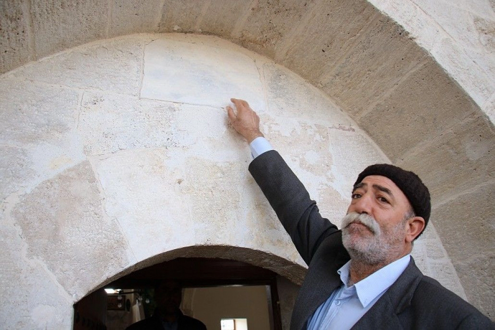 Fotoğraflarla 386 yıllık Sultan 4. Murat Camii