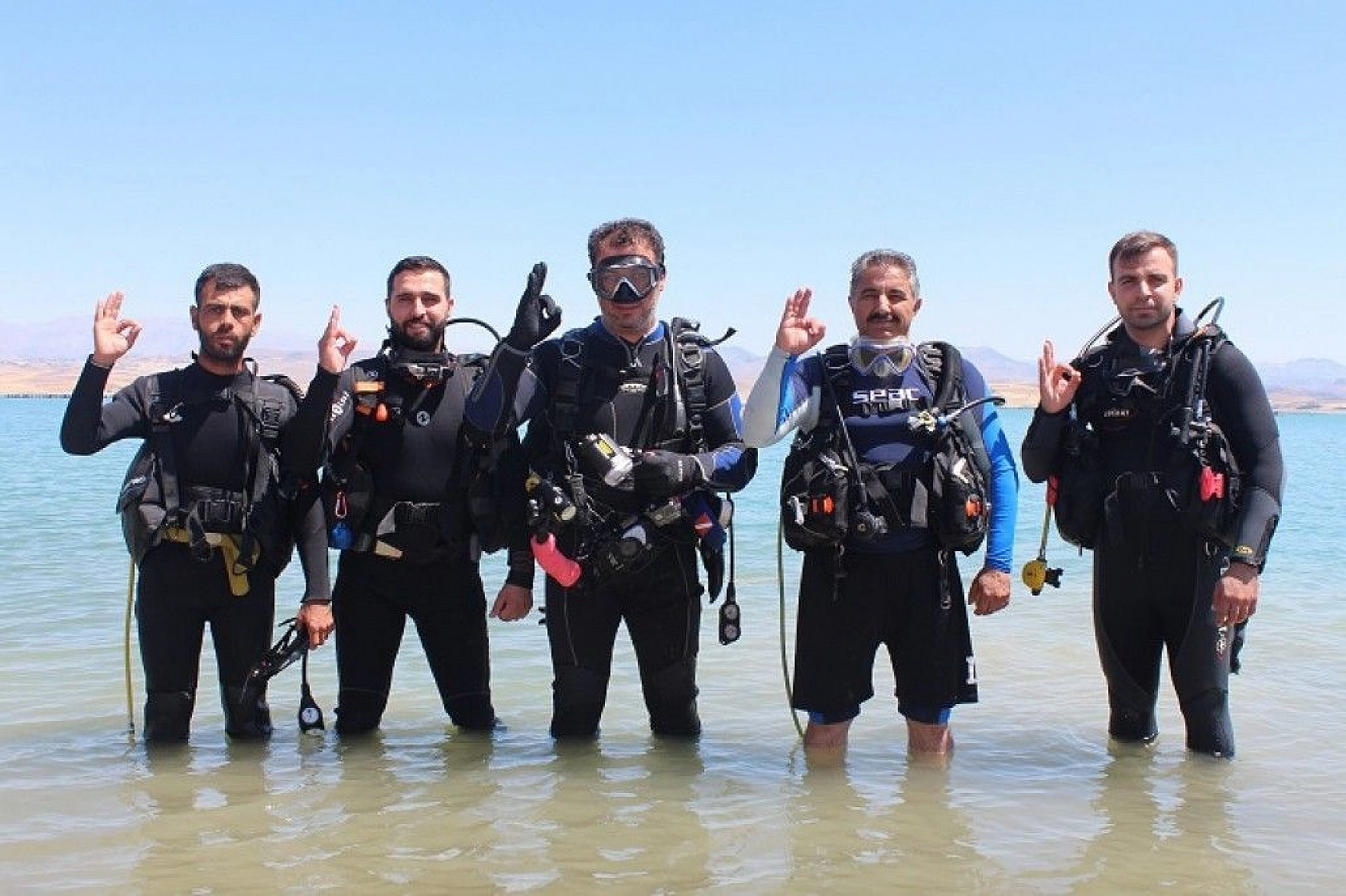 Yarımada konumundaki Elazığ, sualtı flora ve faunasıyla dikkat çekiyor