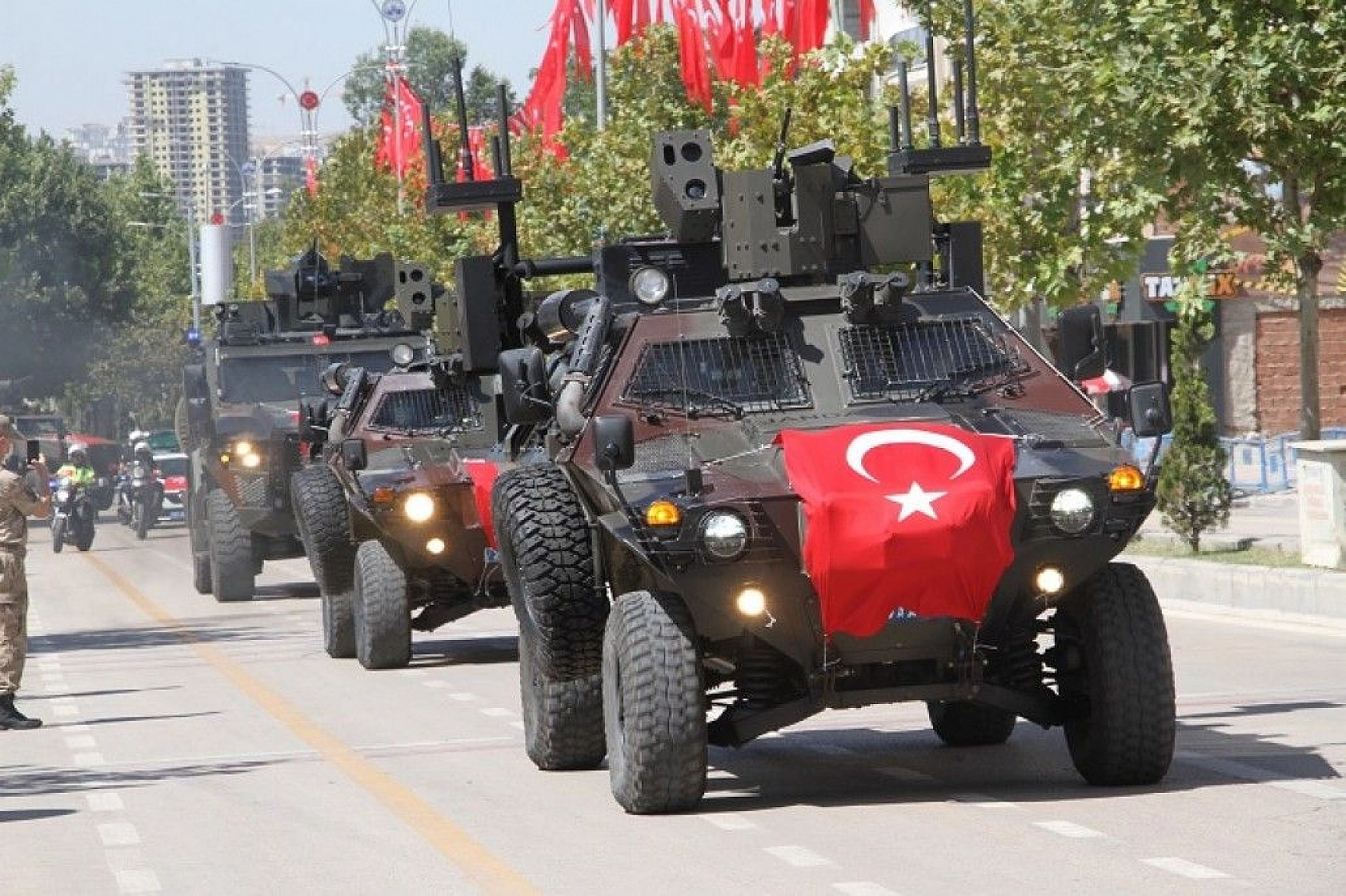 Elazığ'da 30 Ağustos Zafer Bayramı coşkuyla kutlandı