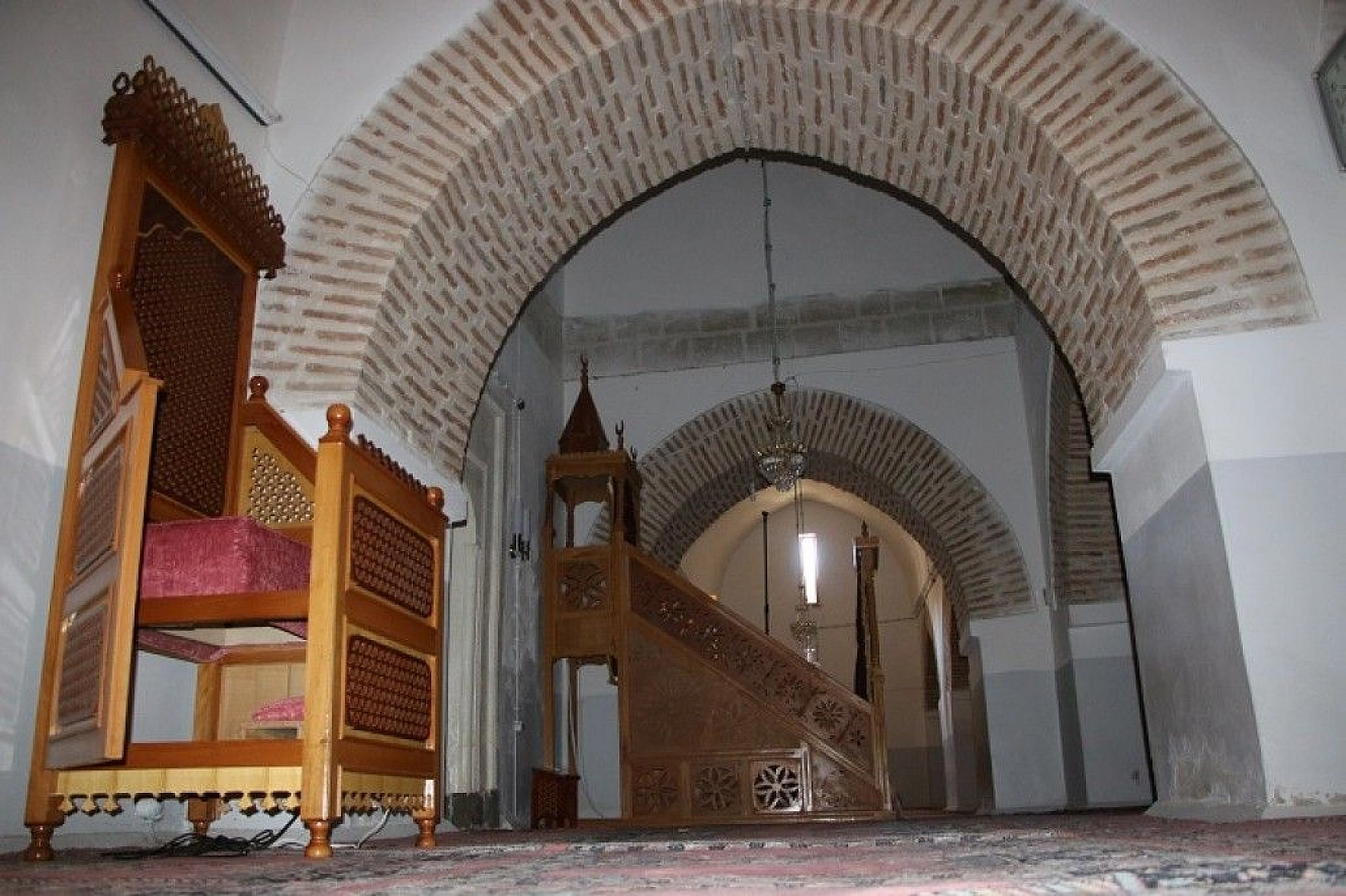 Bu yıl gelemeyenlere özel Ulu Cami'den muhteşem kareler...