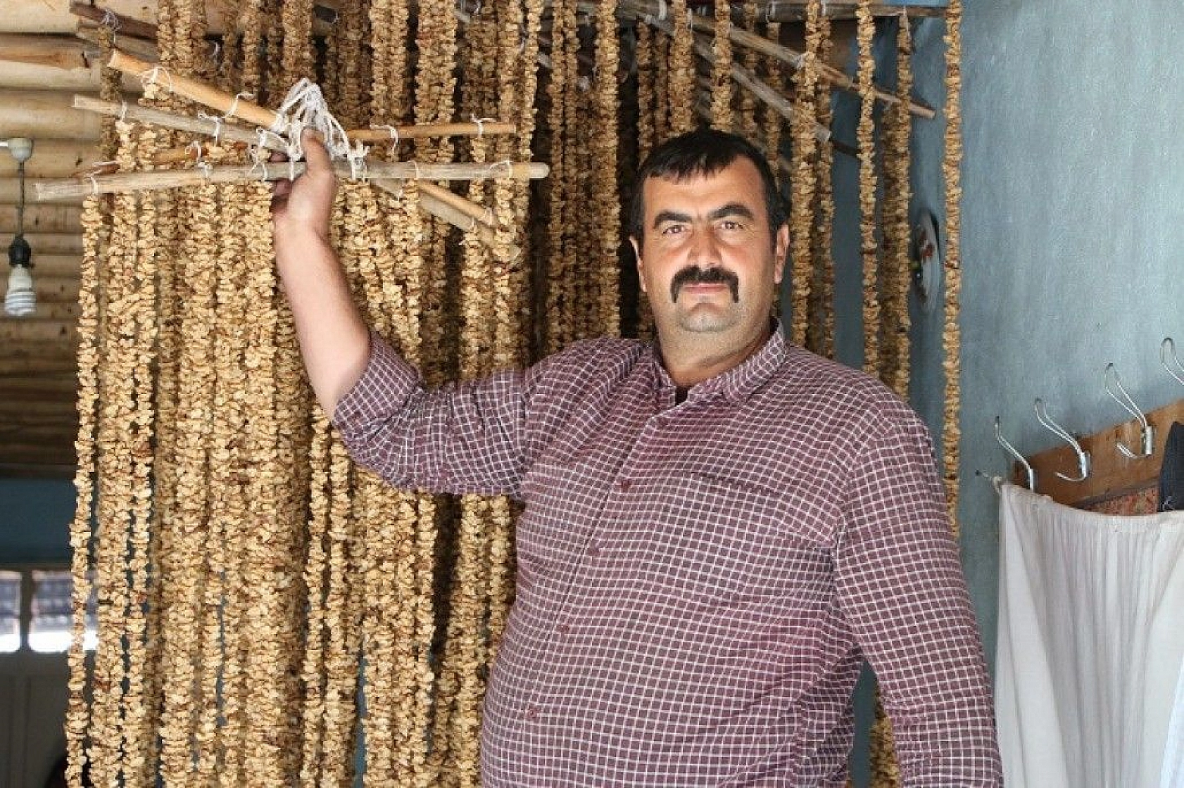 Elazığ'ın vazgeçilmez tescilli lezzeti 'Orcik' için mesai başladı