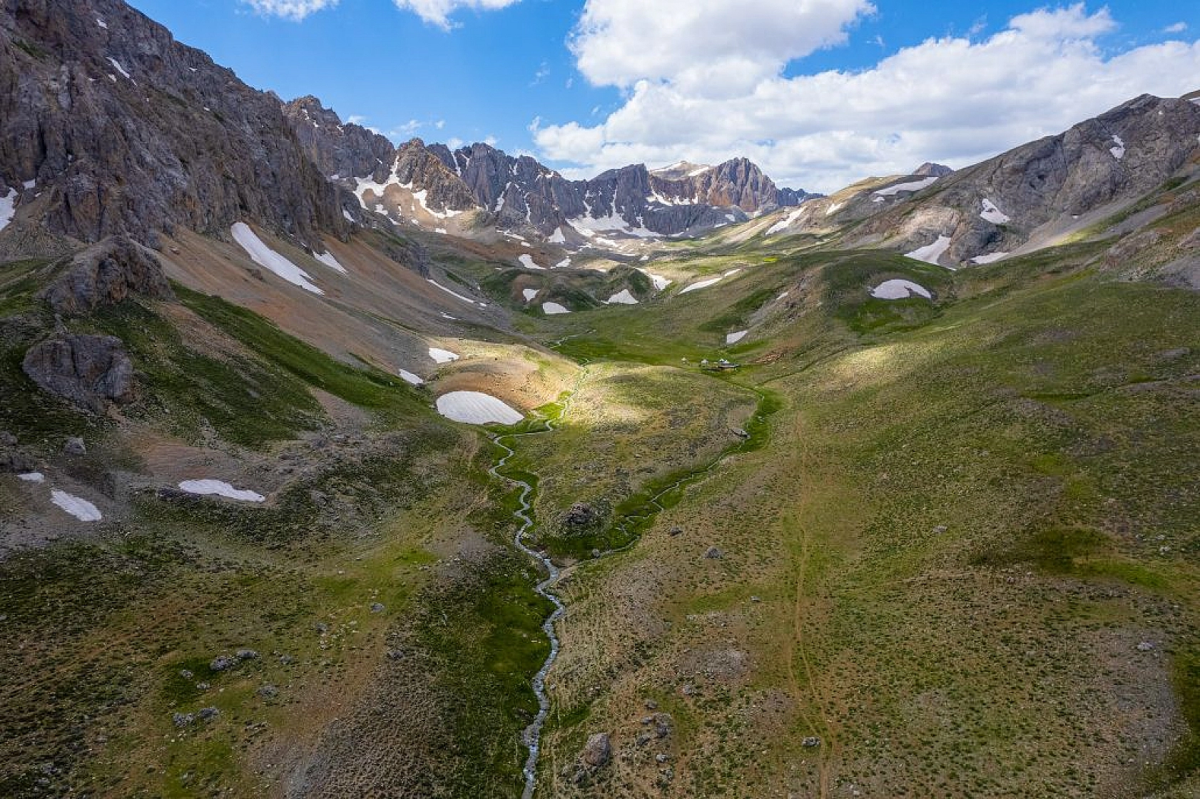 Terör bitti, Munzur Dağları saklı cennete döndü