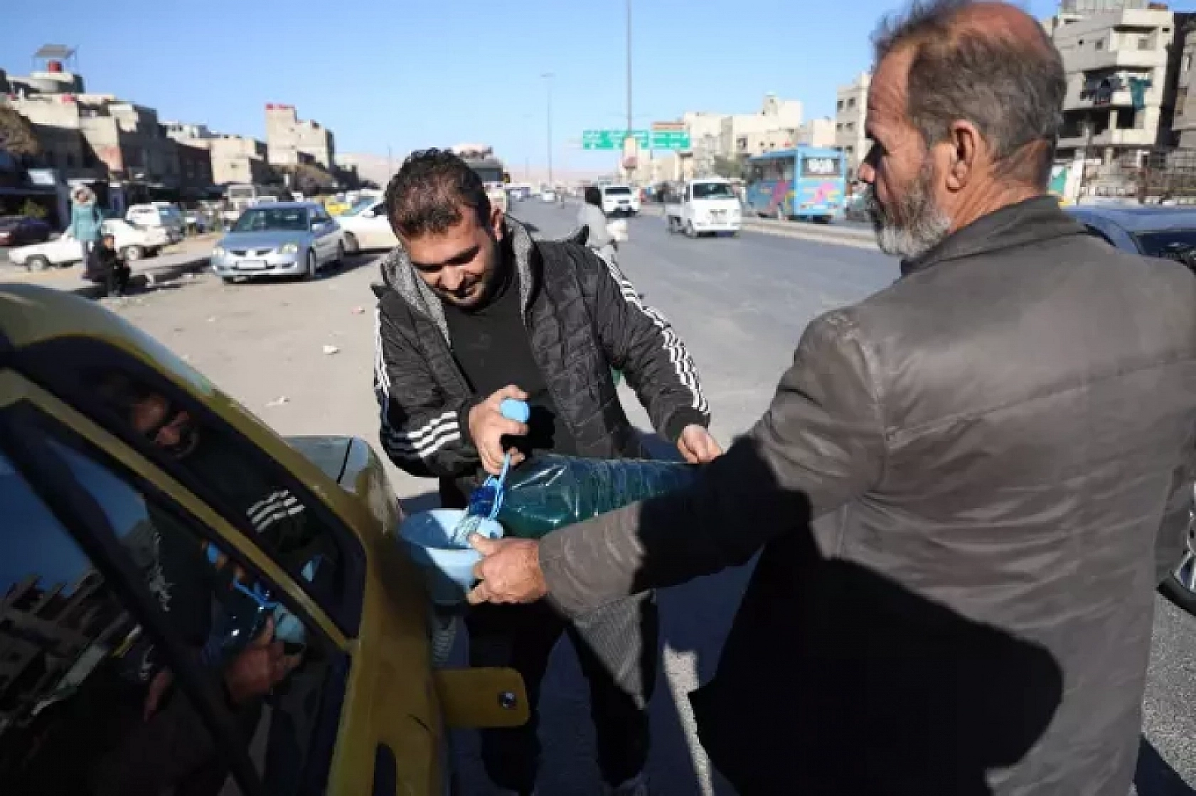 Suriye'de benzin pazarı!