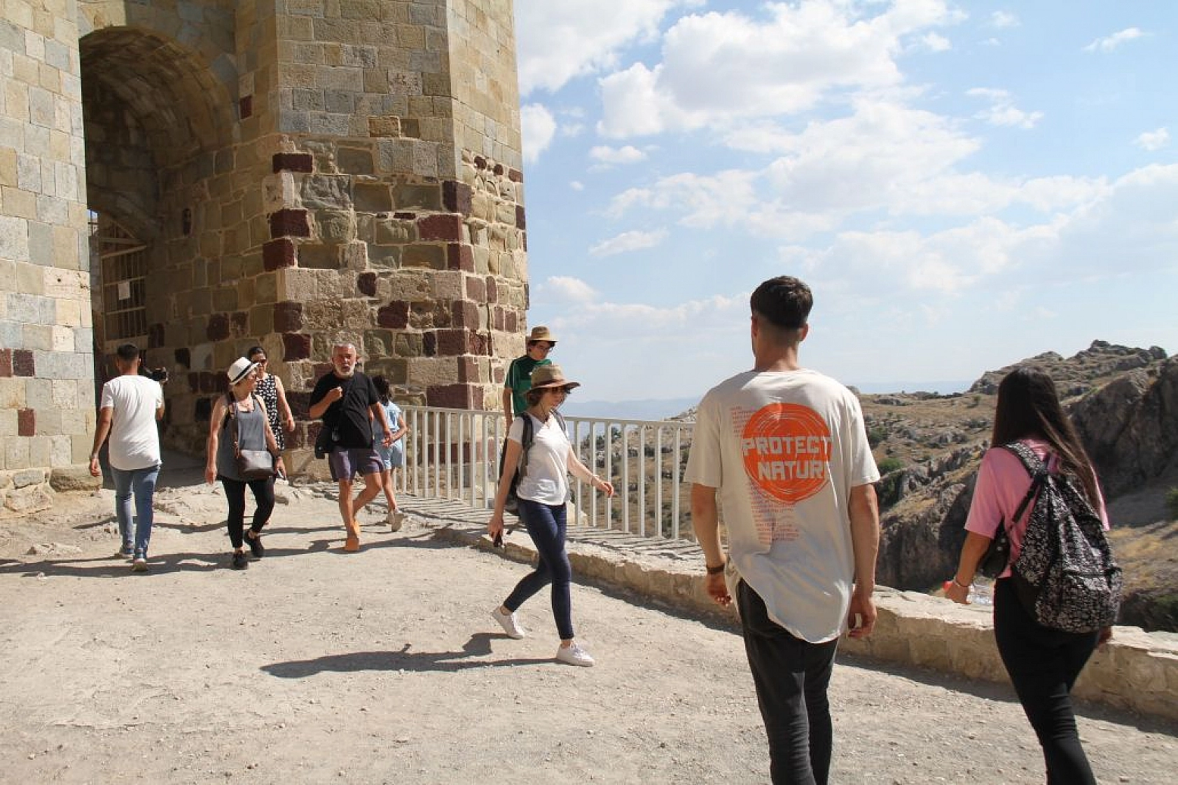 Elazığ'ın turizme açılan kapısı Harput'a ziyaretçi akını