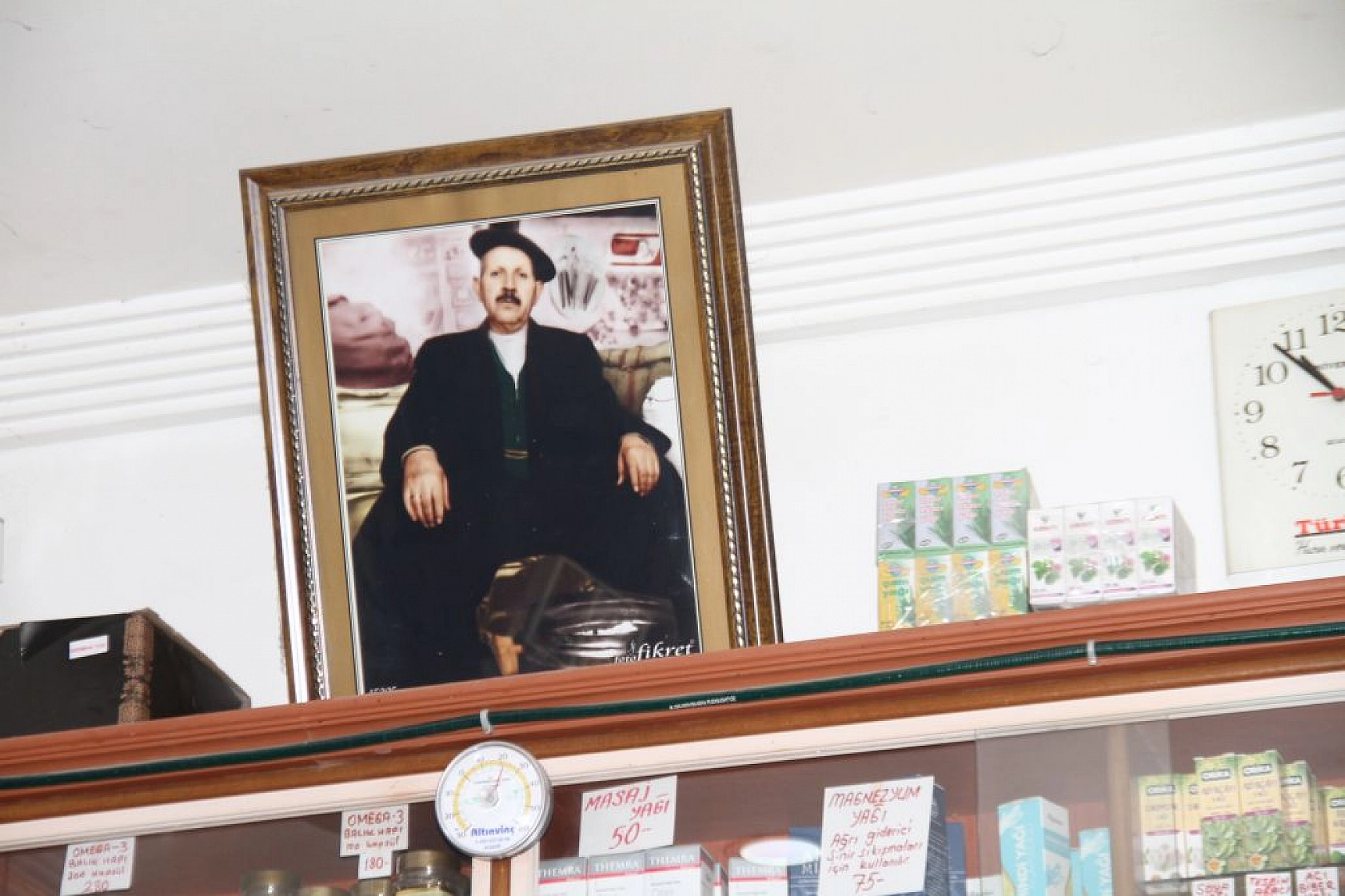 Bu aile 3 kuşaktır Elazığ'a şifa dağıtıyor