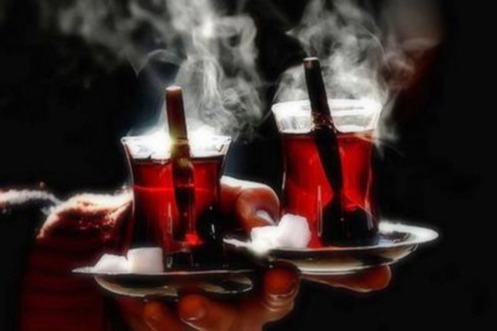 Elazığlılar Dikkat, Çay Değil Zehir İçiyor Olabilirsiniz!