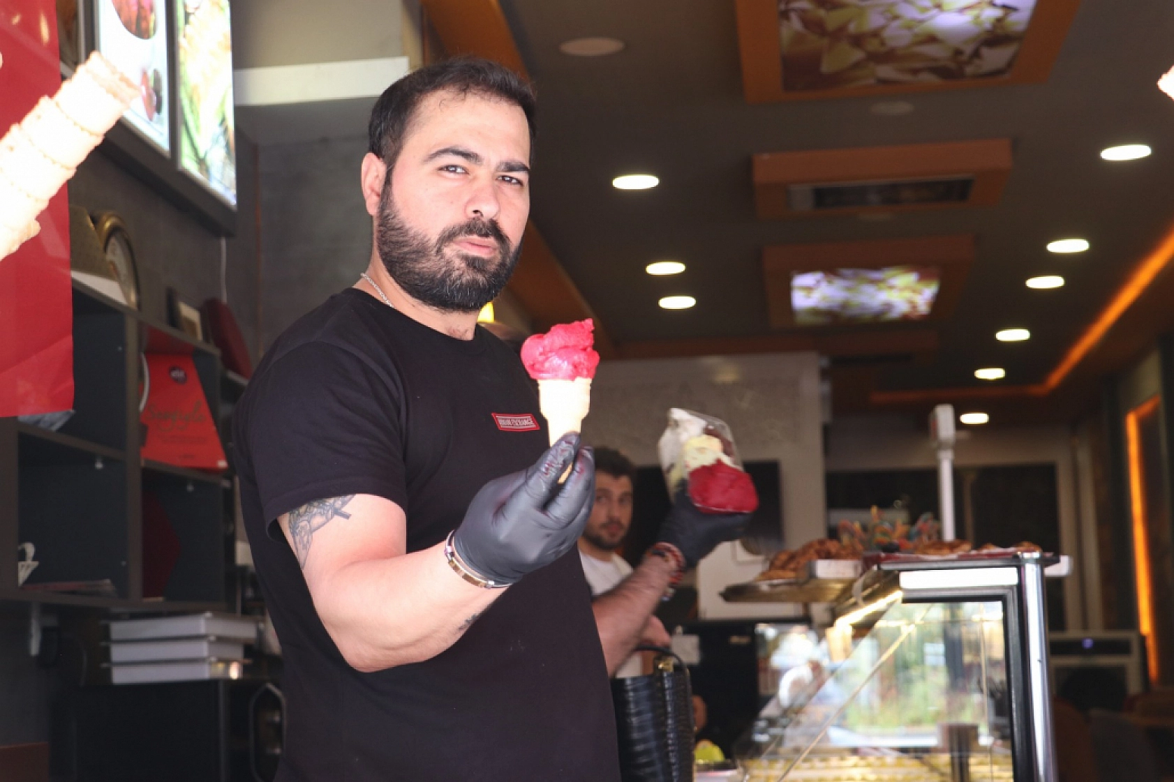 Kapısında Kuyruklar Oluşturanlar Bu Lezzet Elazığ'ın Gözdesi Olmaya Devam Ediyor